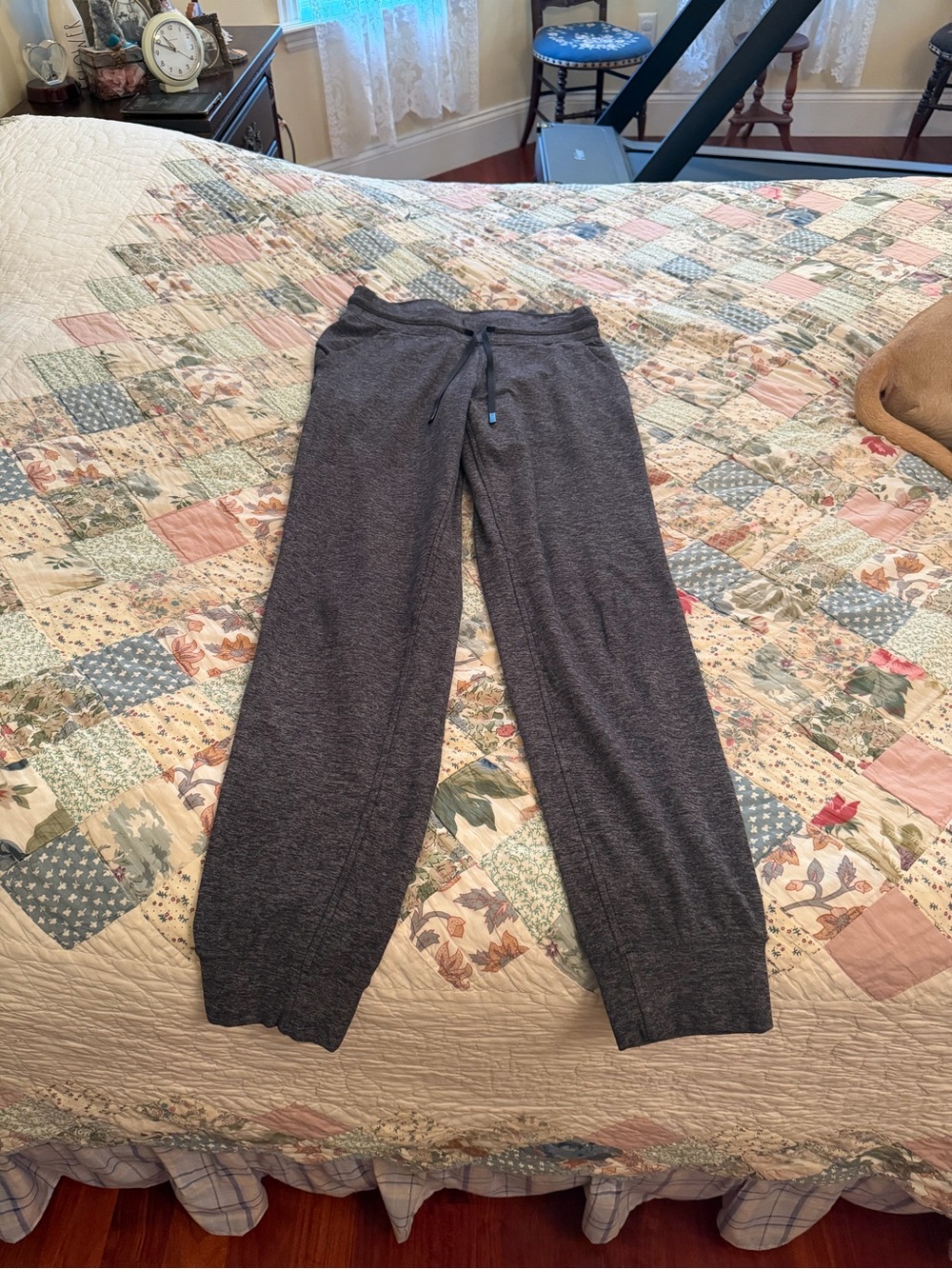 LULULEMON READY TO RULU MID RISE JOGGER SIZE 6 HEATHERED GRAY